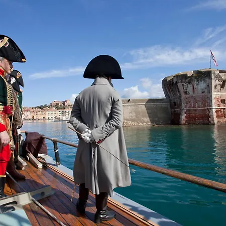 Cosmopoli Via Della Campana Portoferraio