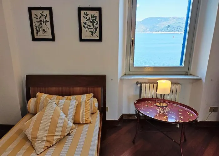 Cosmopoli Via Della Campana Portoferraio